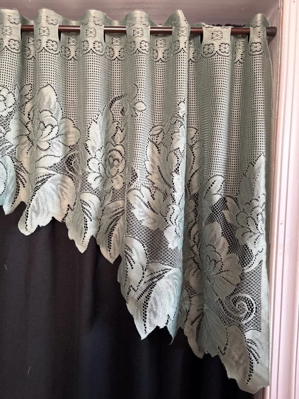National Curtain 60x24in Lace Valance Sheer Floral Scalloped Edge Green